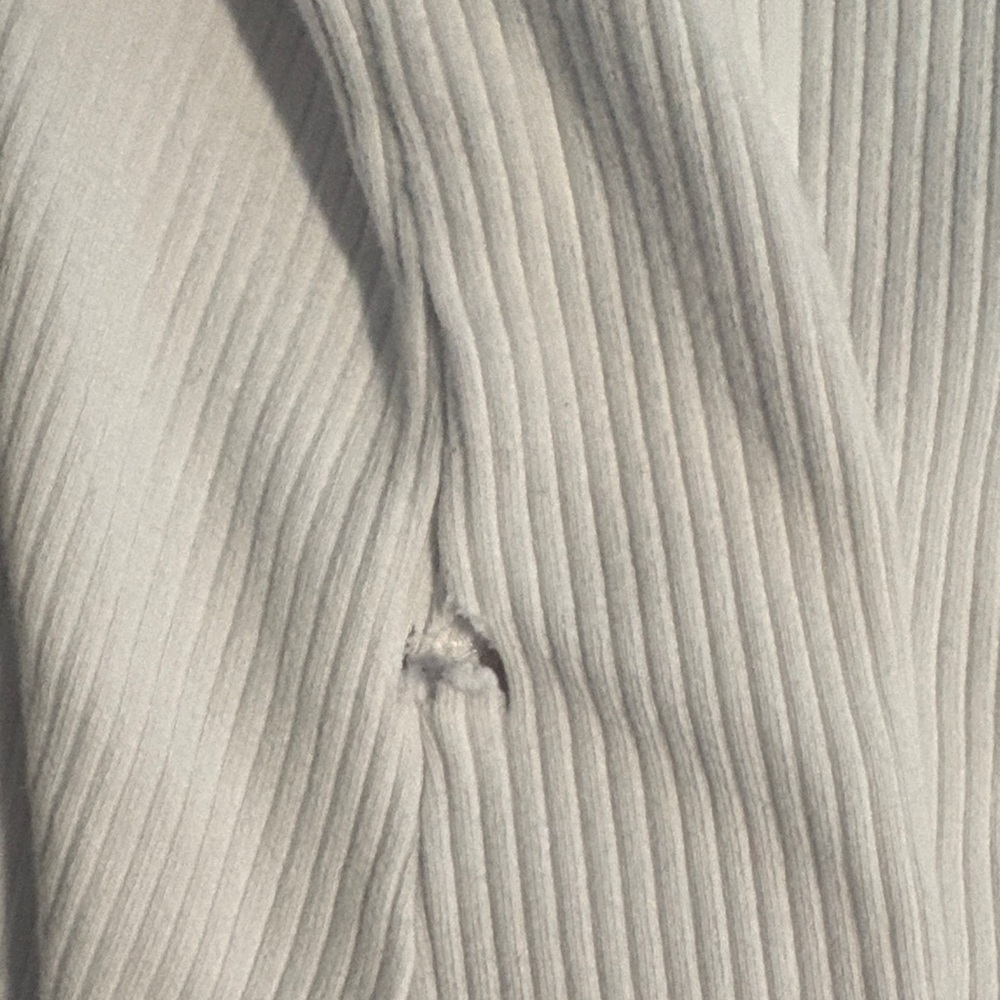 Fabletics White Ribbed Tank Top - Picture 3 of 3